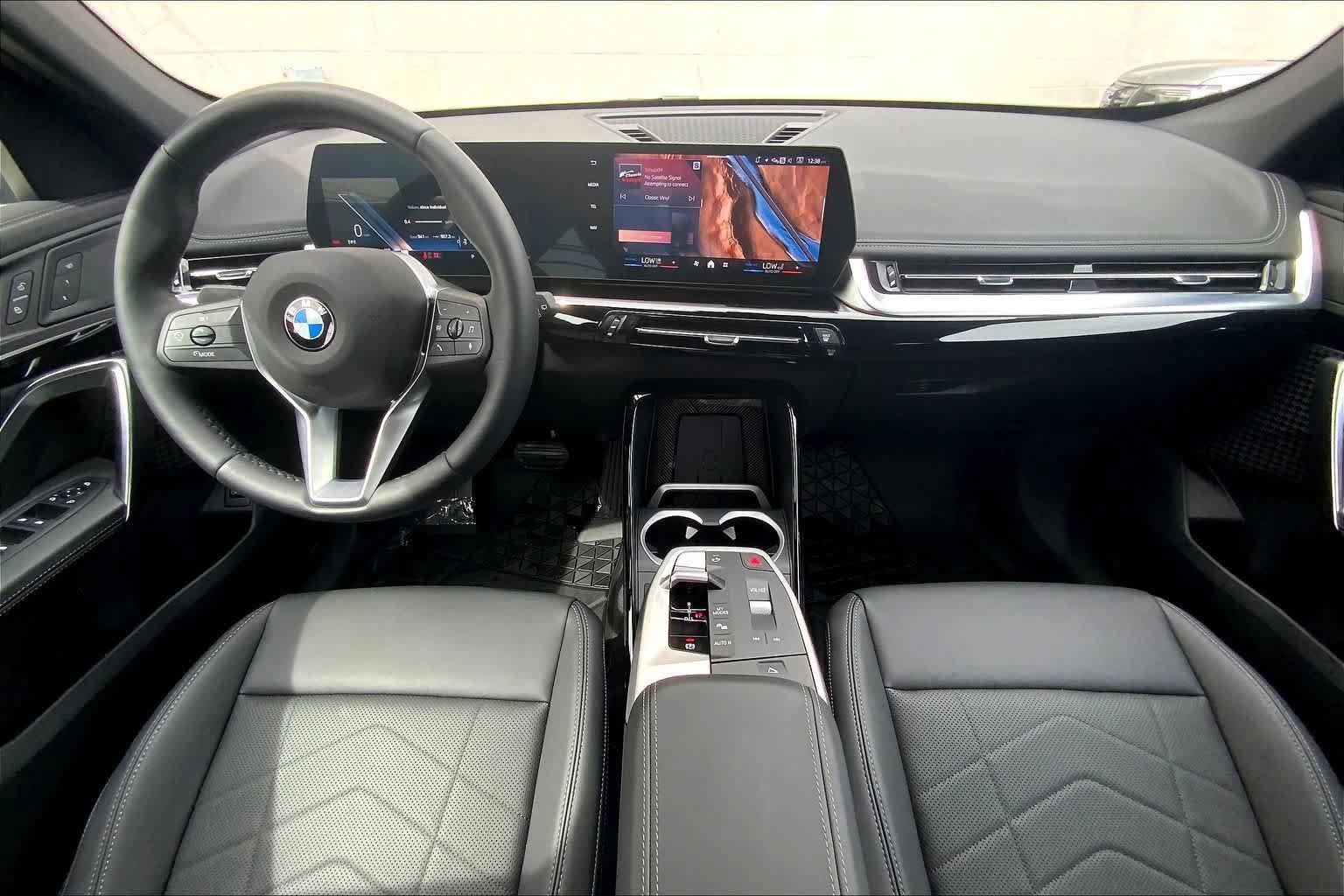 Used 2025 BMW X1 xDrive28i w/ Convenience Package AWD/4WD image 12
