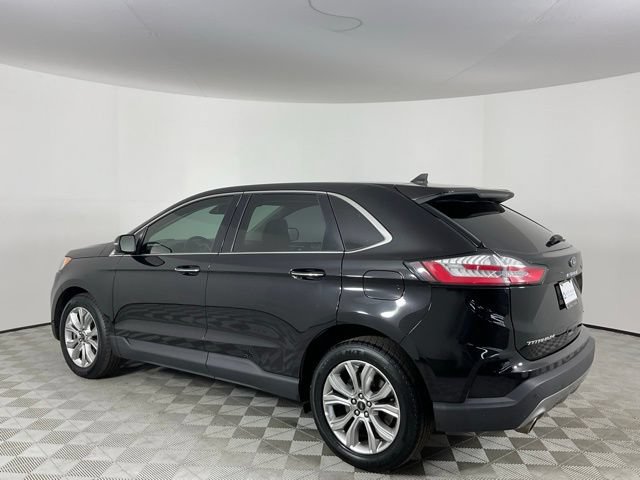 Used 2024 Ford Edge Titanium AWD/4WD image 7