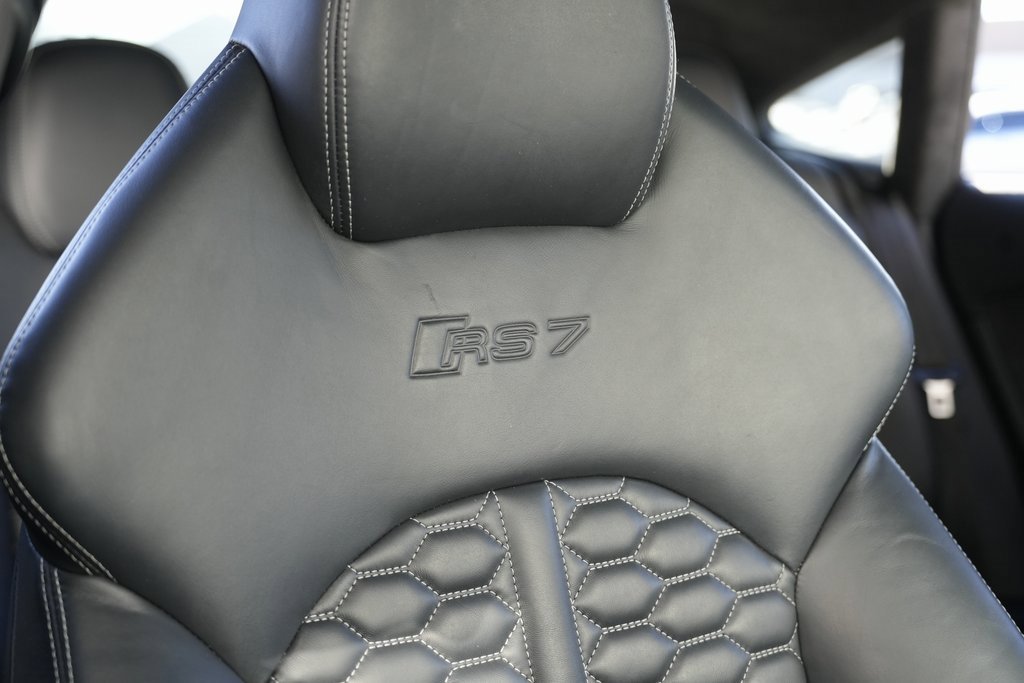 Used 2017 Audi RS 7 Prestige image 31