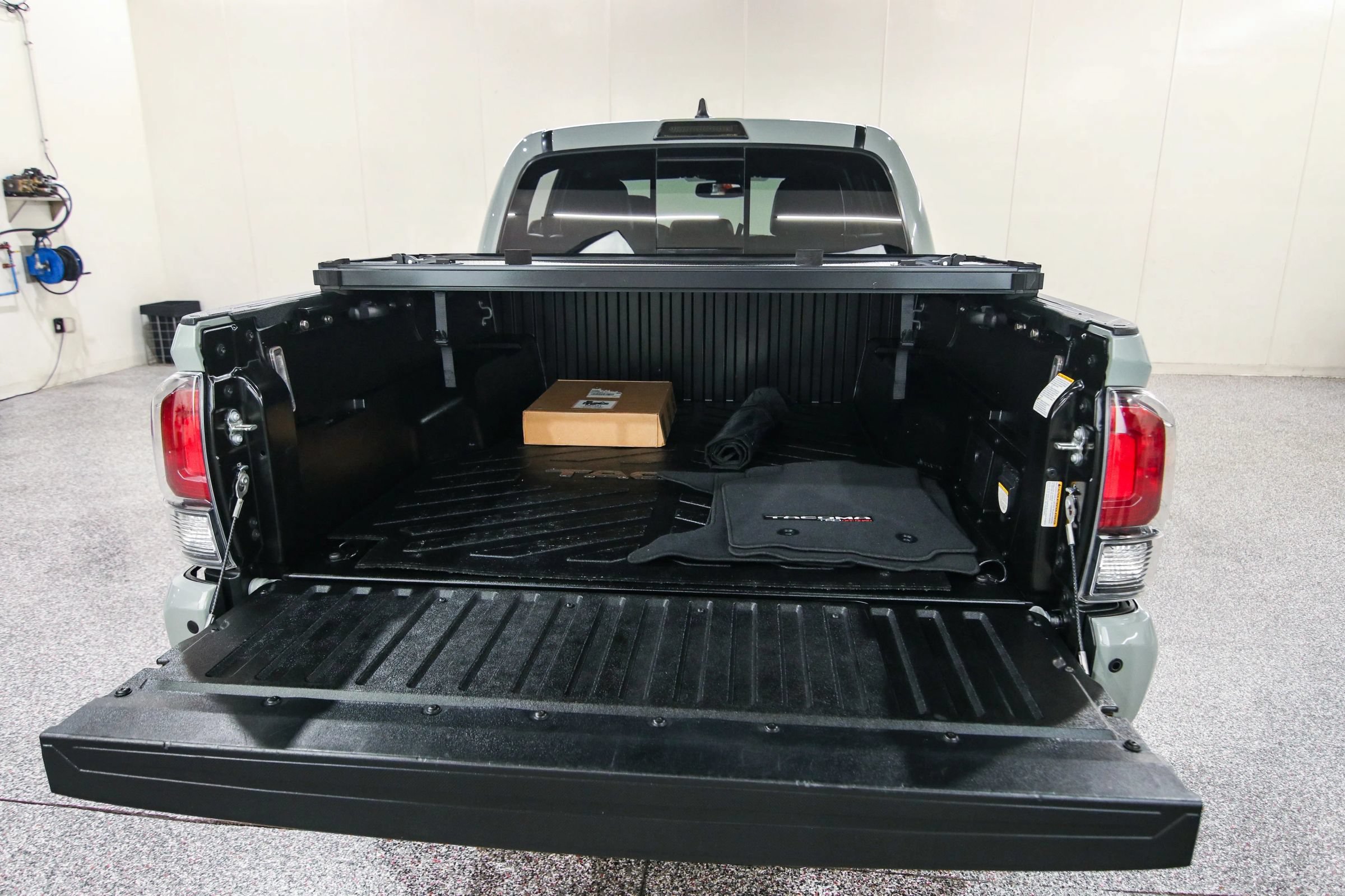 Used 2021 Toyota Tacoma TRD Pro AWD/4WD image 30