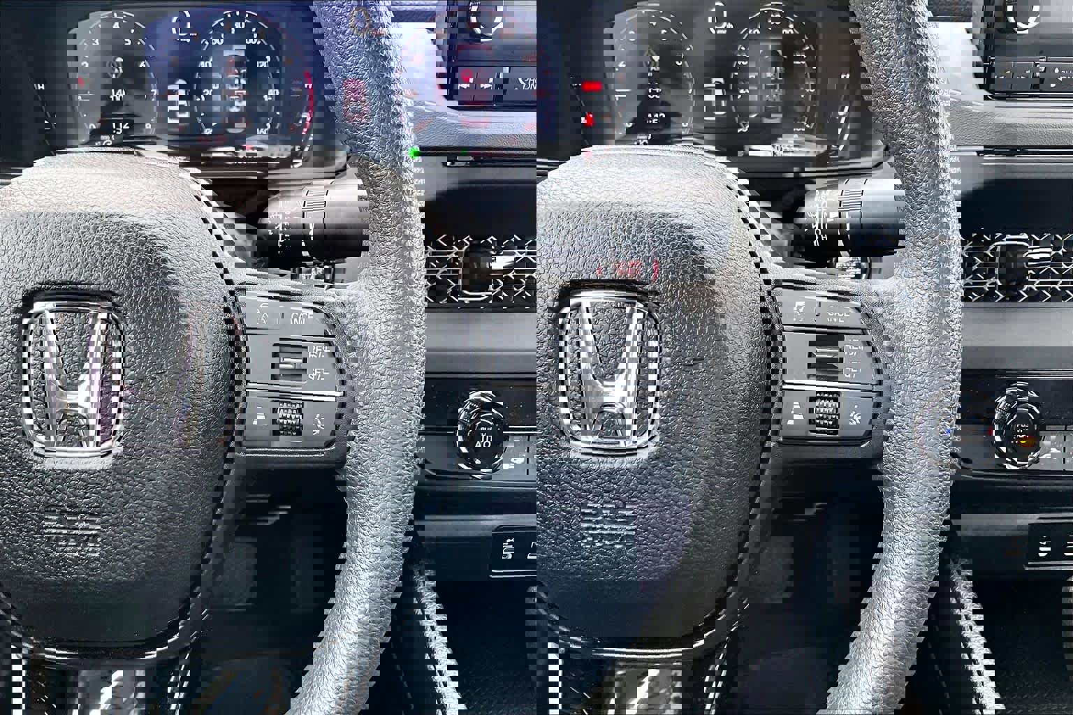 Used 2023 Honda Accord LX image 23