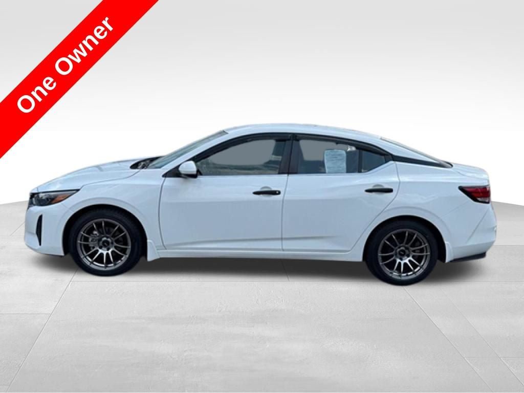Used 2024 Nissan Sentra S FWD image 2