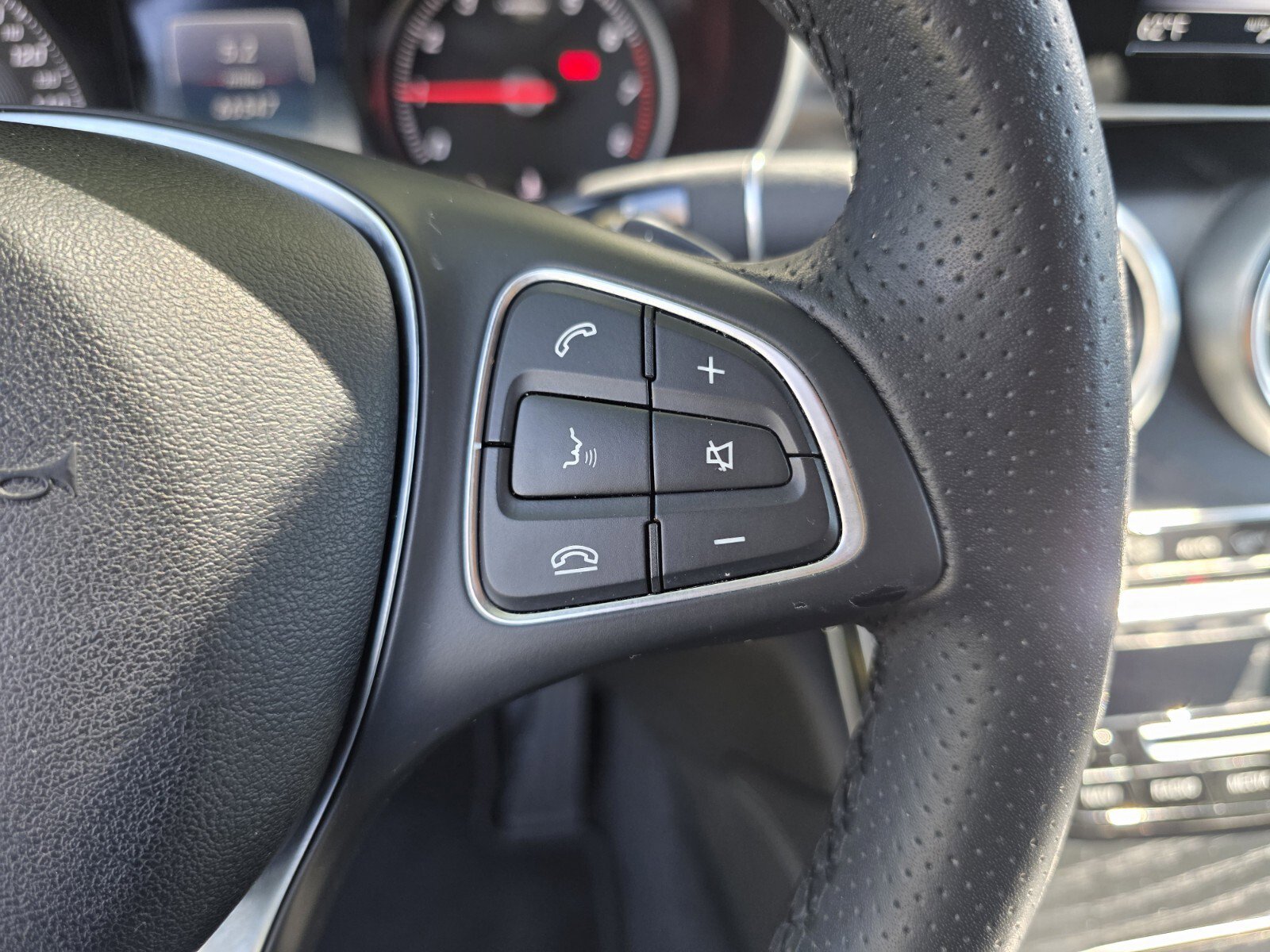 Used 2018 Mercedes-Benz GLC 300 image 19