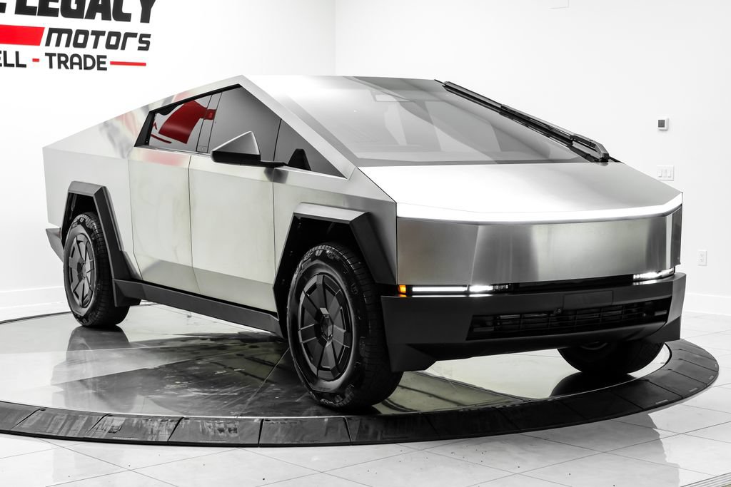 Used 2024 Tesla Cybertruck Cyberbeast AWD/4WD image 3