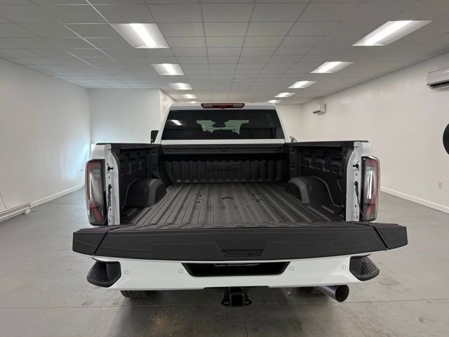 New 2026 GMC Sierra 2500 AT4 image 8