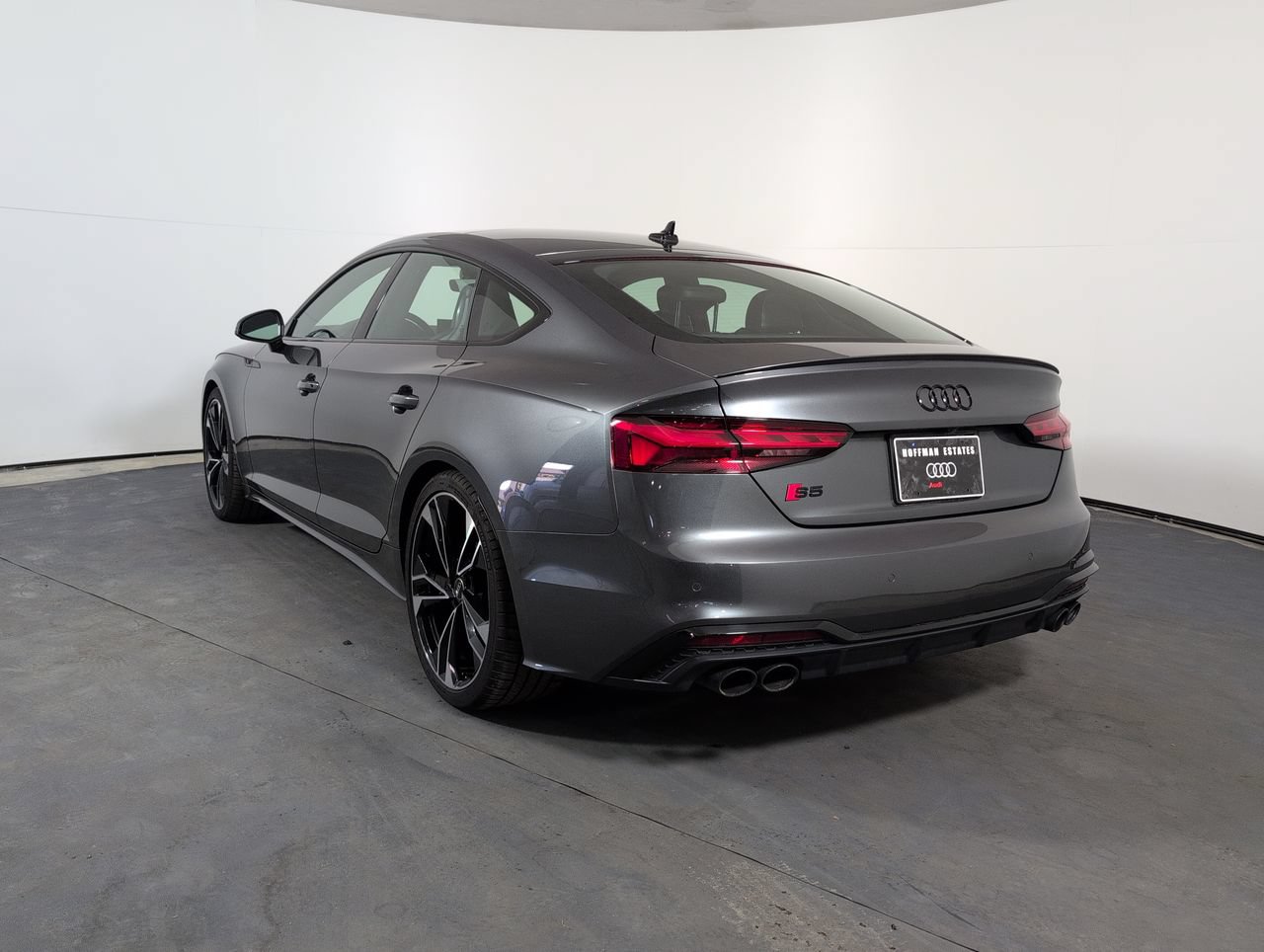 Used 2023 Audi S5 Premium Plus w/ Premium Plus Package AWD/4WD image 5