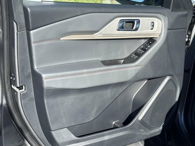 New 2026 Ford Explorer Active w/ Active Comfort Package image 19
