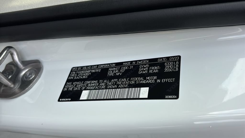 Certified 2023 Volvo XC90 T8 Plus w/ Protection Package Premier AWD/4WD image 33