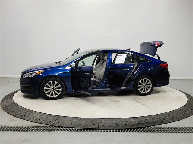 Used 2016 Hyundai Sonata Limited w/ Option Group 04 image 12