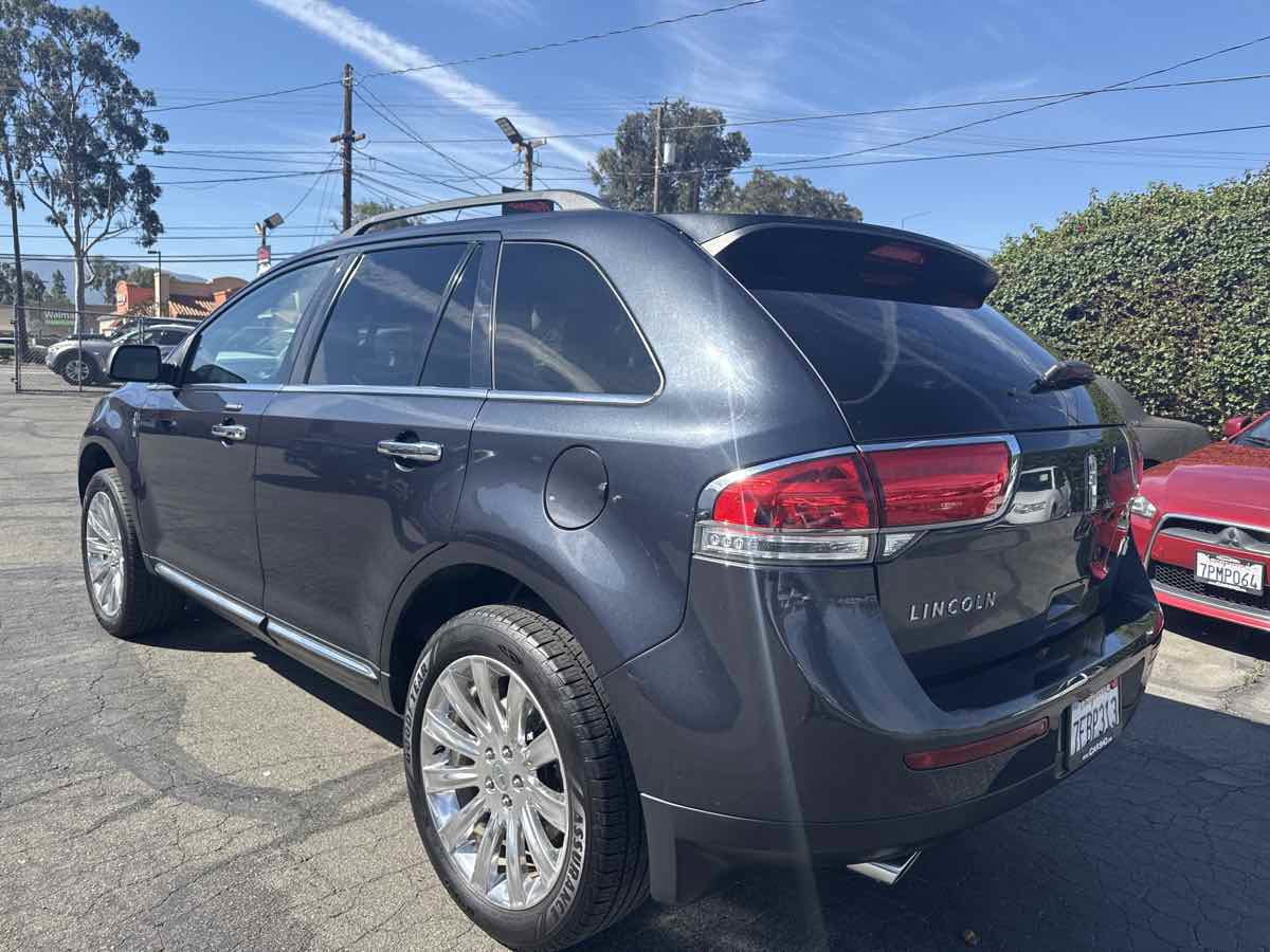 Used 2014 Lincoln MKX w/ Equipment Group 101A image 5