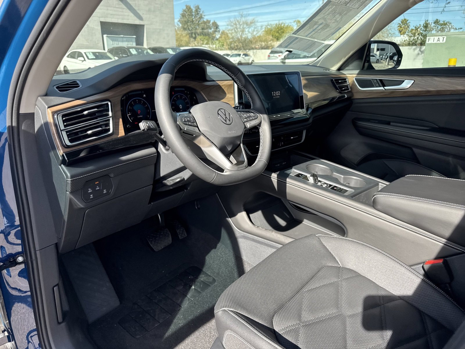 New 2026 Volkswagen Atlas SE image 10