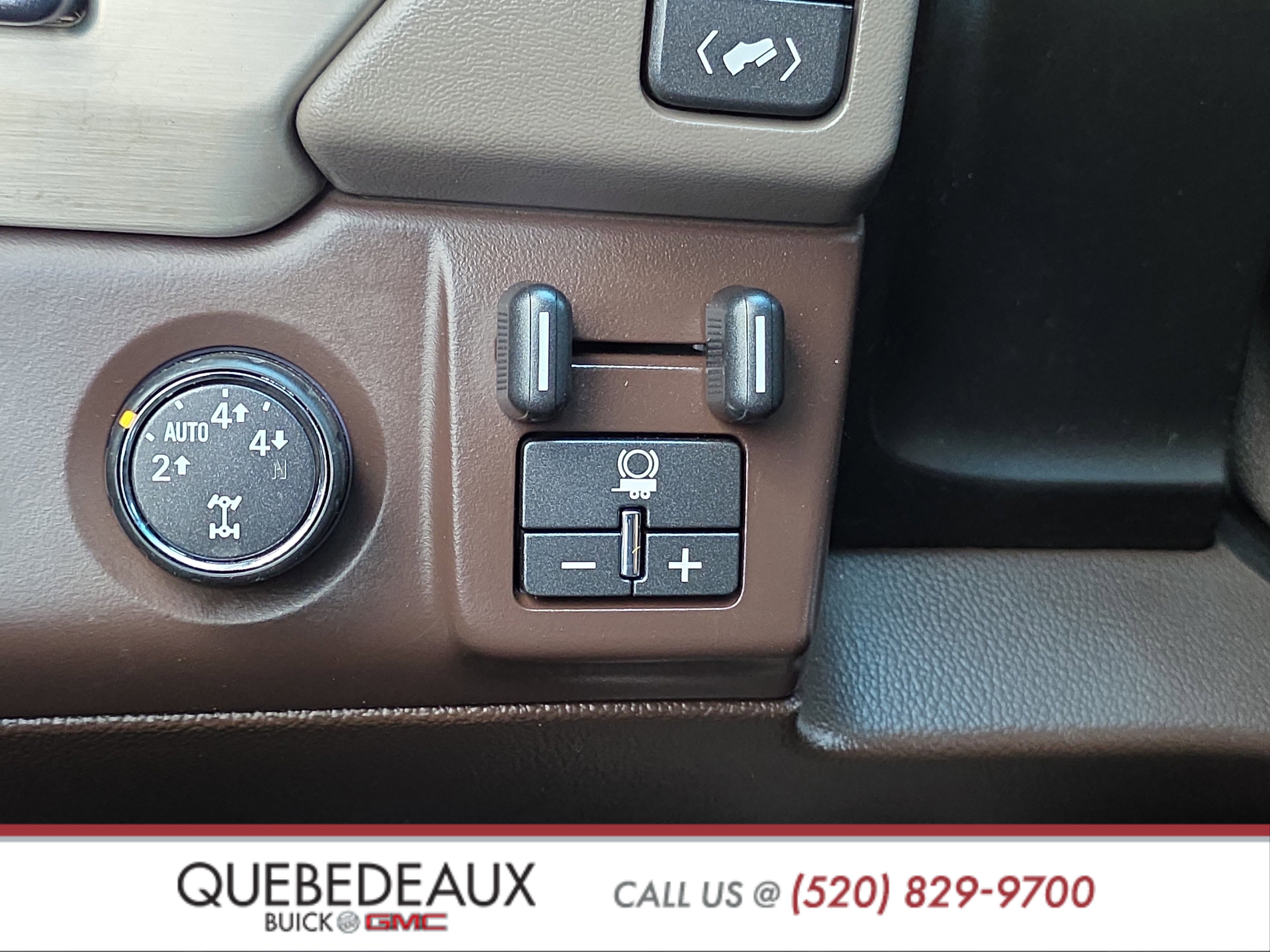 Used 2016 GMC Yukon Denali AWD/4WD image 26