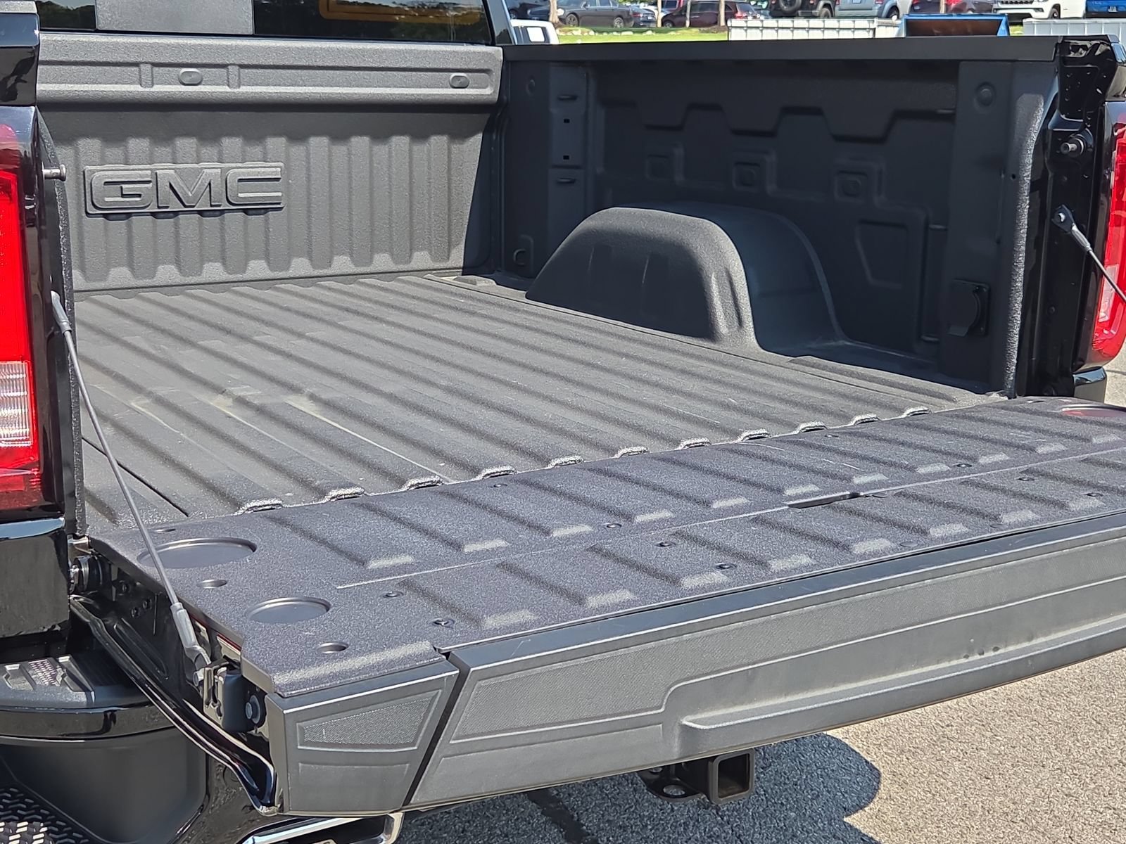 Used 2026 GMC Sierra 1500 Denali AWD/4WD image 18
