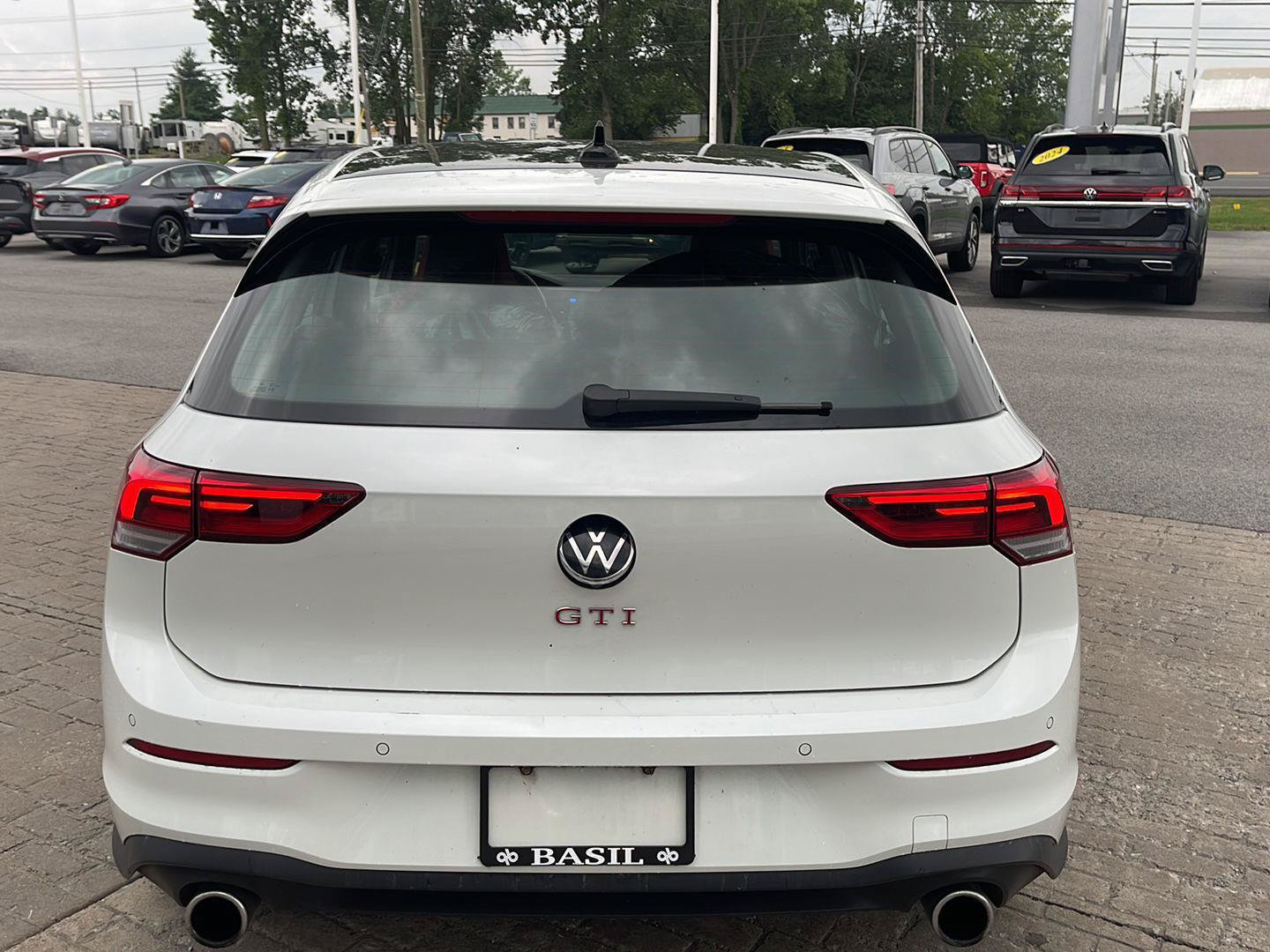 Certified 2023 Volkswagen GTI 40th Anniversary Edition FWD image 5