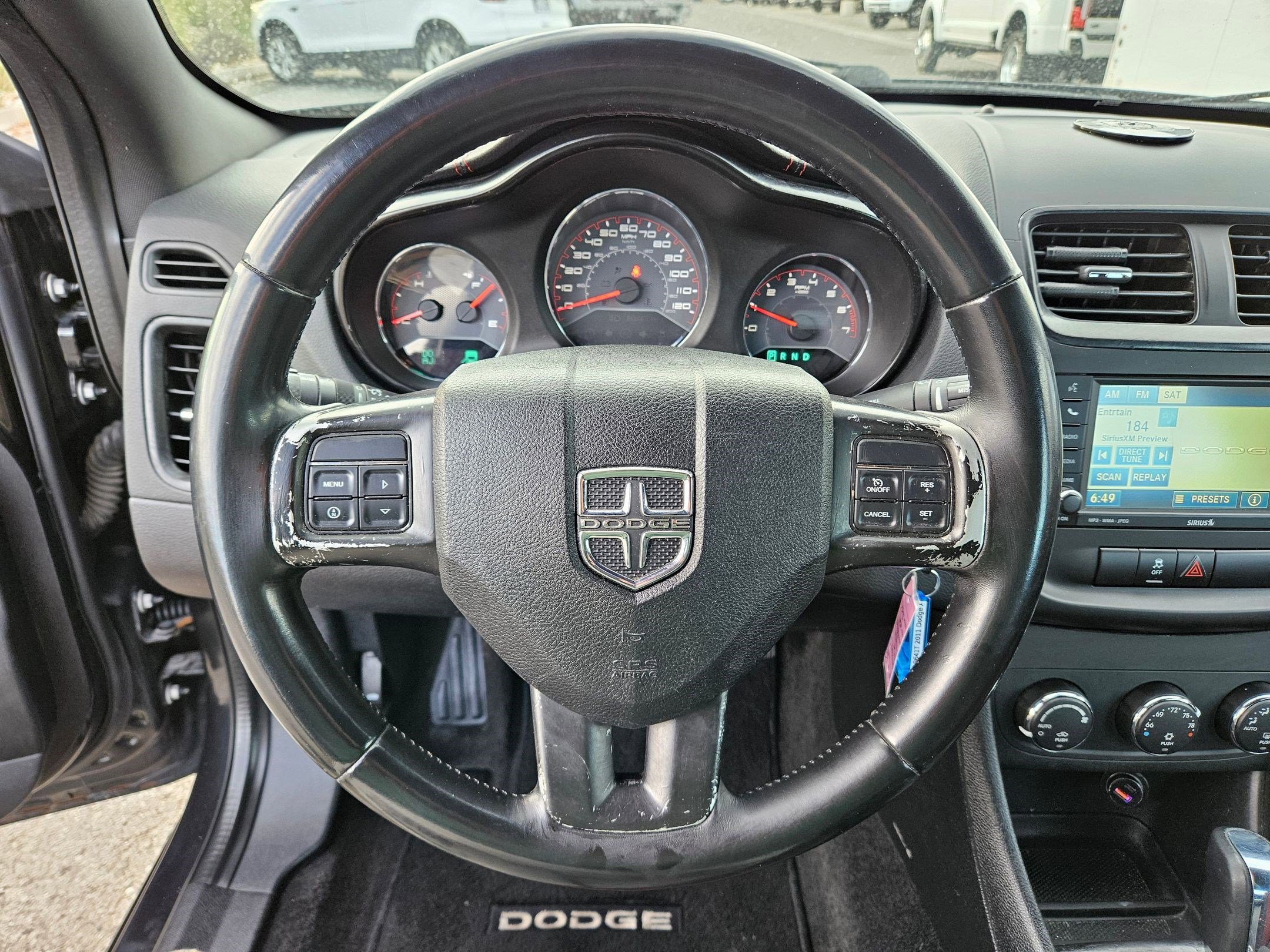 Used 2011 Dodge Avenger Heat FWD image 18