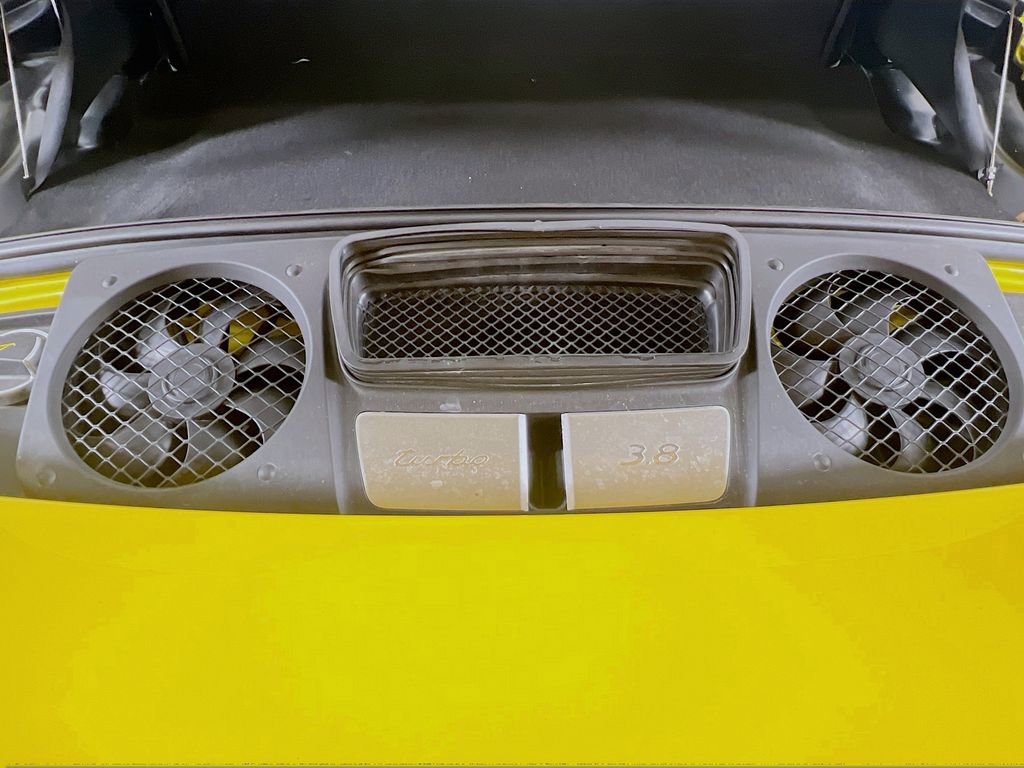 Certified 2017 Porsche 911 Turbo image 27