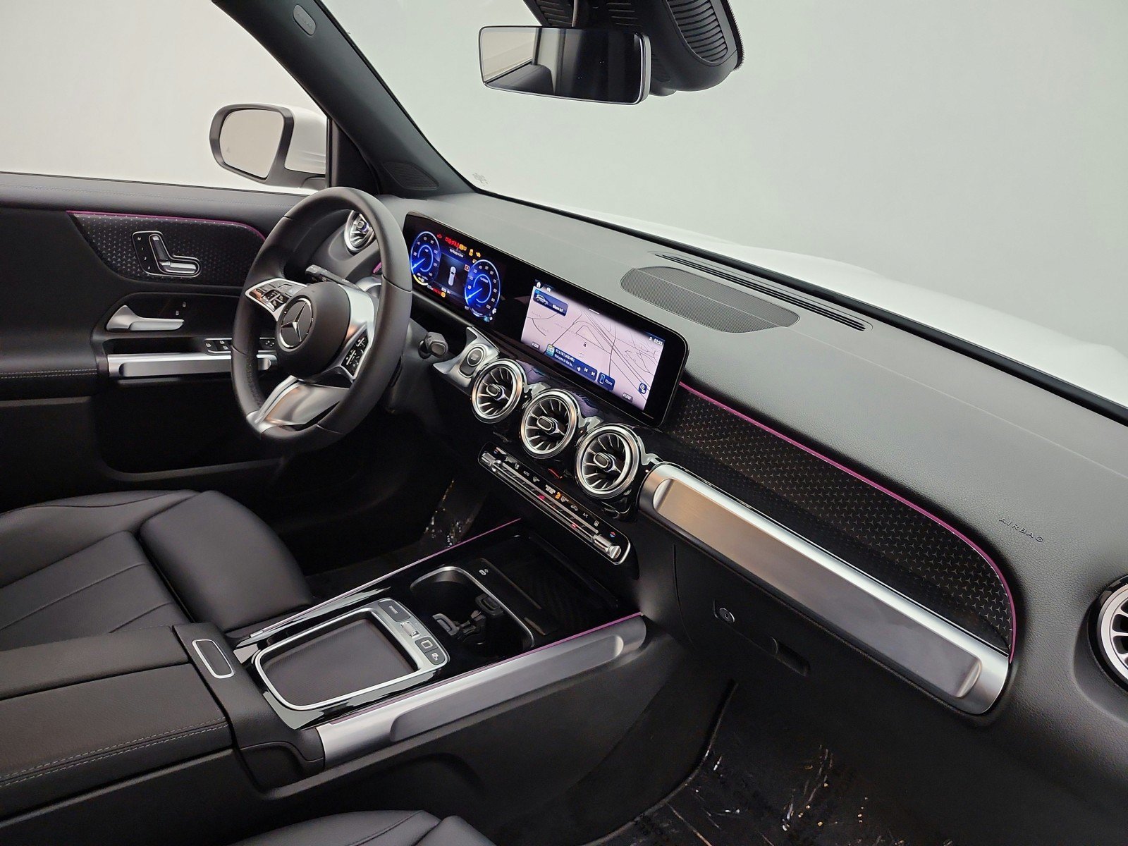 Certified 2025 Mercedes-Benz EQB 250+ image 17