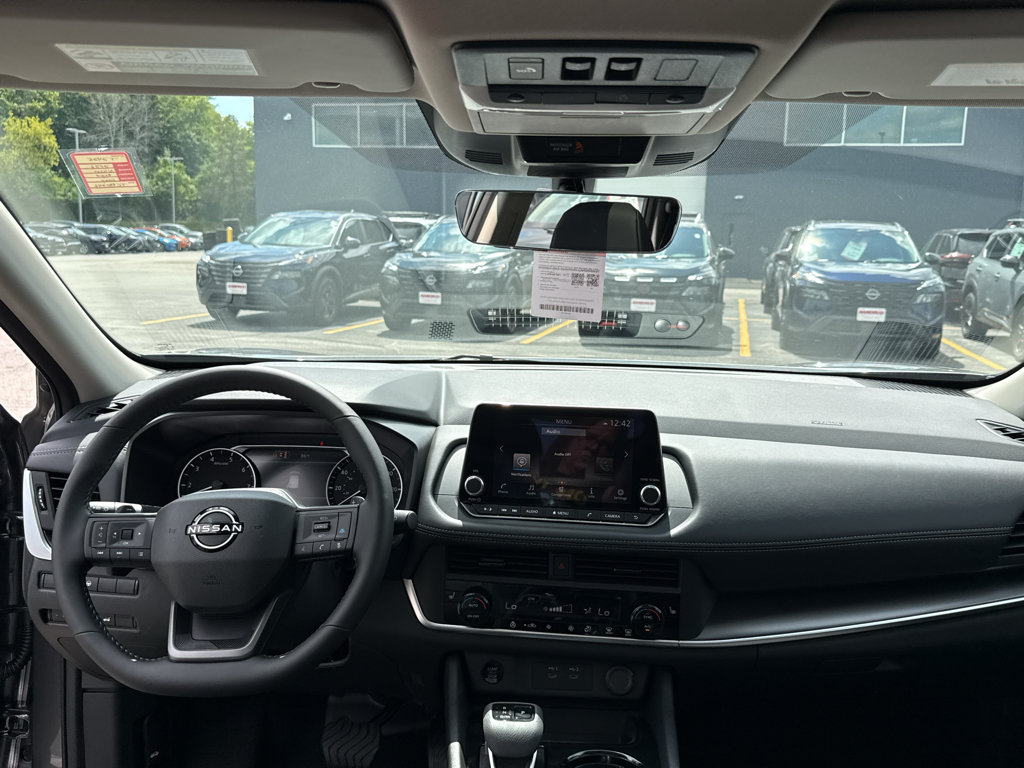 New 2026 Nissan Rogue Dark Armor AWD/4WD image 28