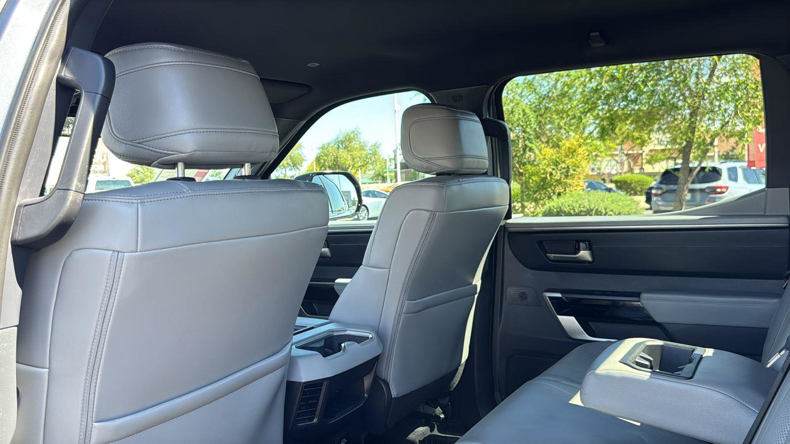 Used 2025 Toyota Tundra Limited image 30