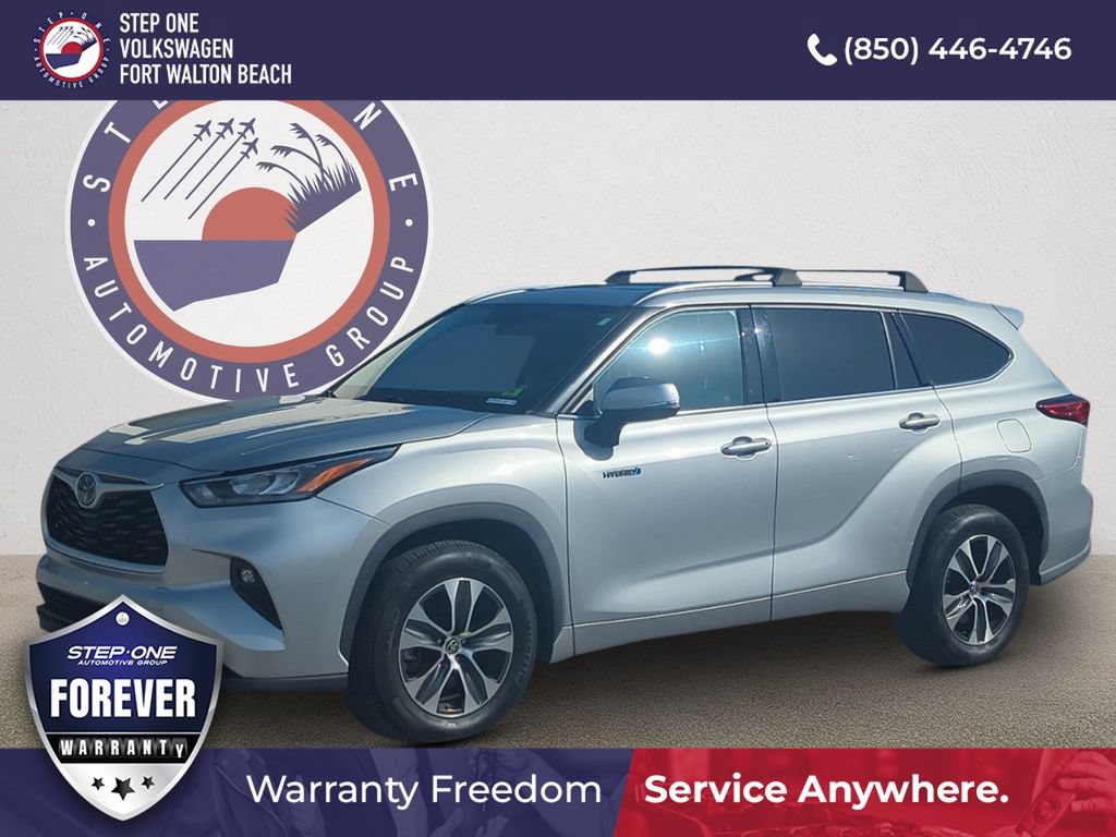 Used 2020 Toyota Highlander XLE