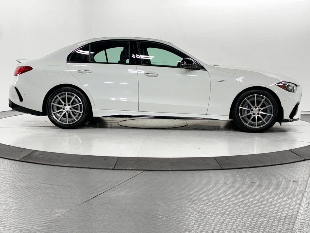 Used 2023 Mercedes-Benz C 43 AMG 4MATIC Sedan image 39