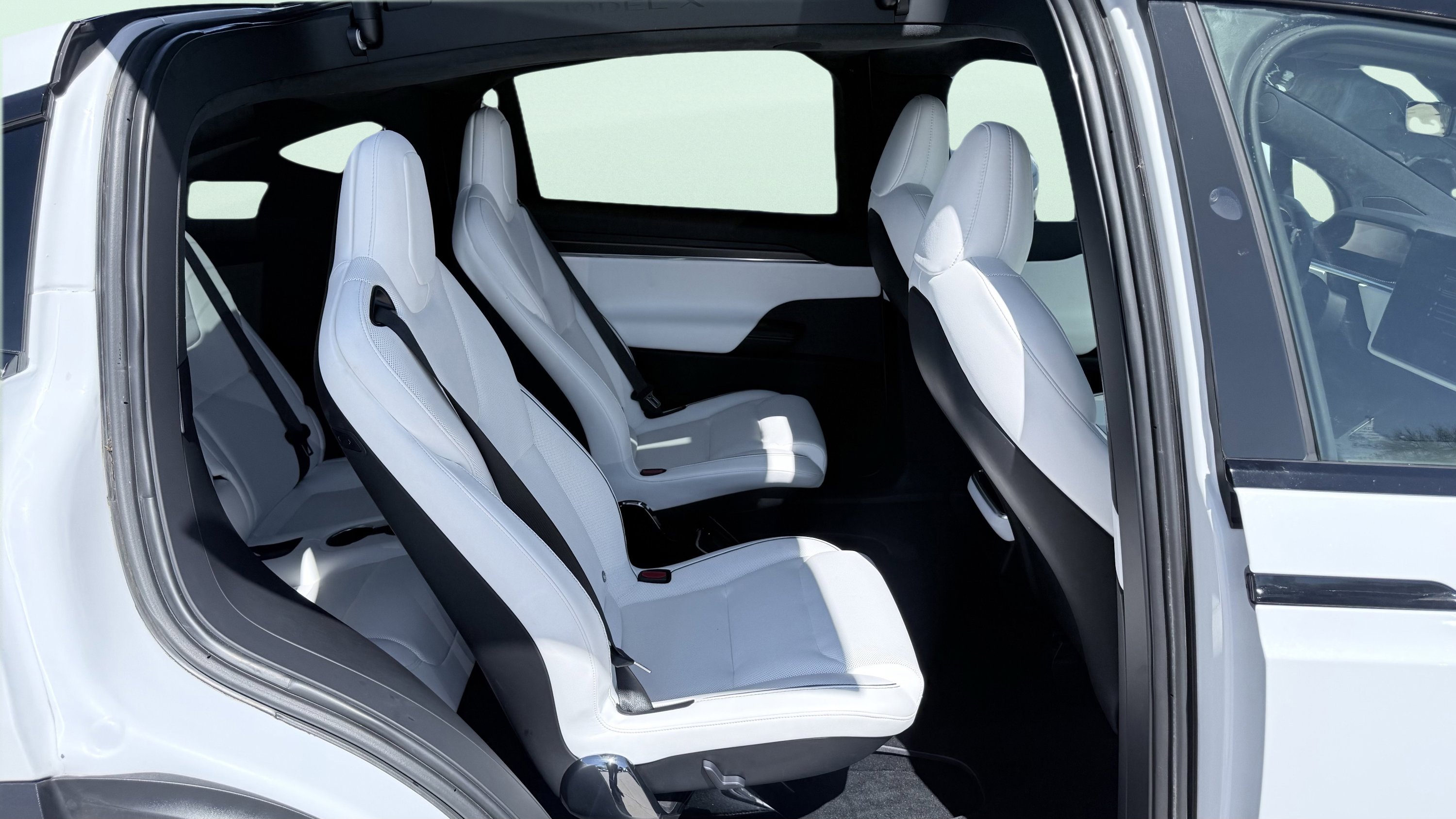 Used 2023 Tesla Model X Plaid image 44