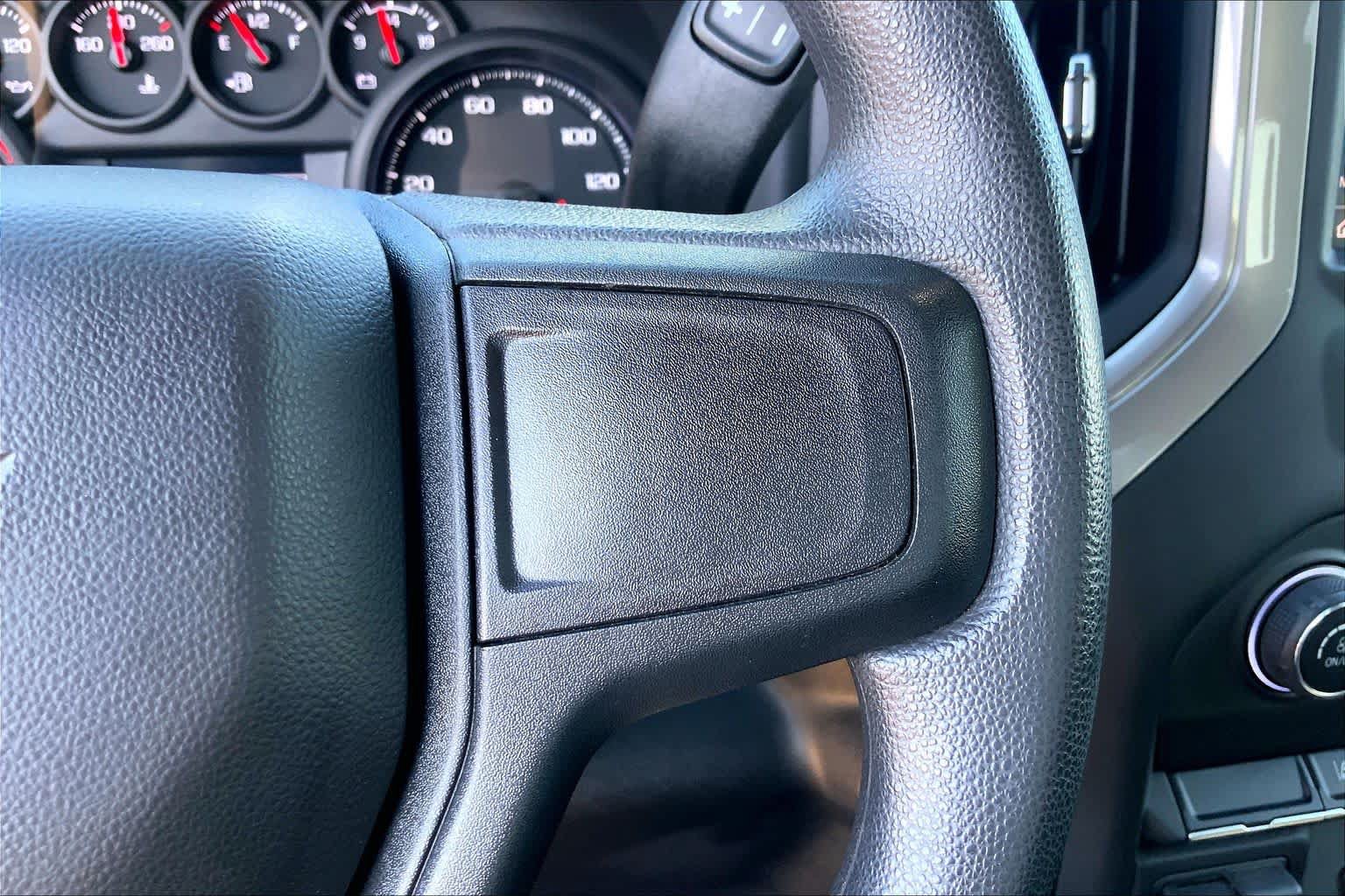 Used 2026 Chevrolet Silverado 2500 Custom w/ Z71 Off-Road Package AWD/4WD image 25