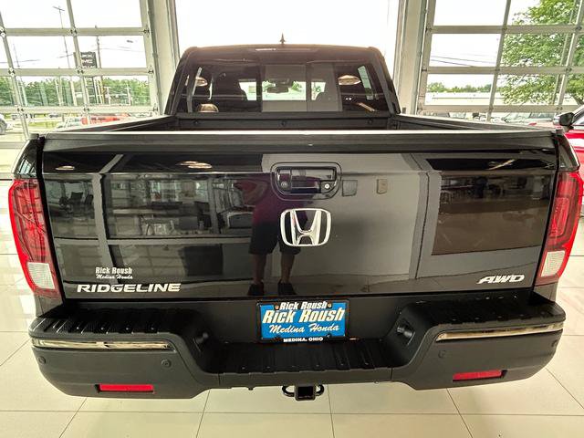 Used 2019 Honda Ridgeline Black Edition image 9