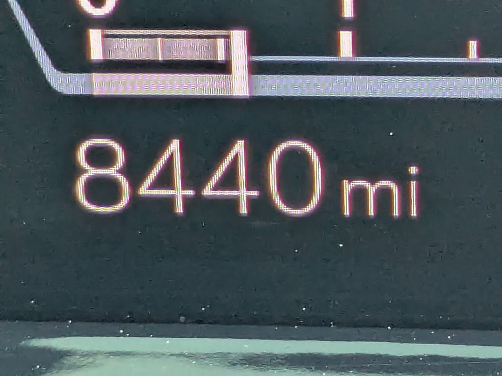 Certified 2024 Cadillac Escalade ESV Sport w/ Touring Package image 35