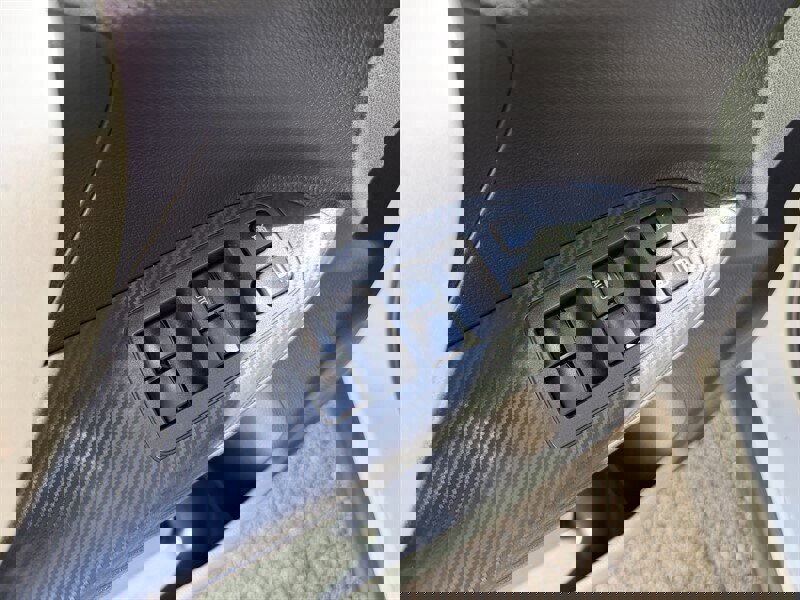 Used 2020 Mitsubishi Eclipse Cross SE image 17