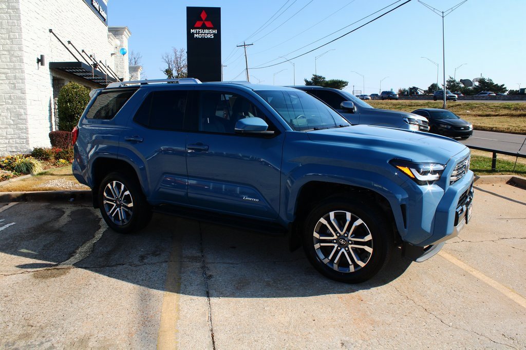 Used 2025 Toyota 4Runner Limited image 6