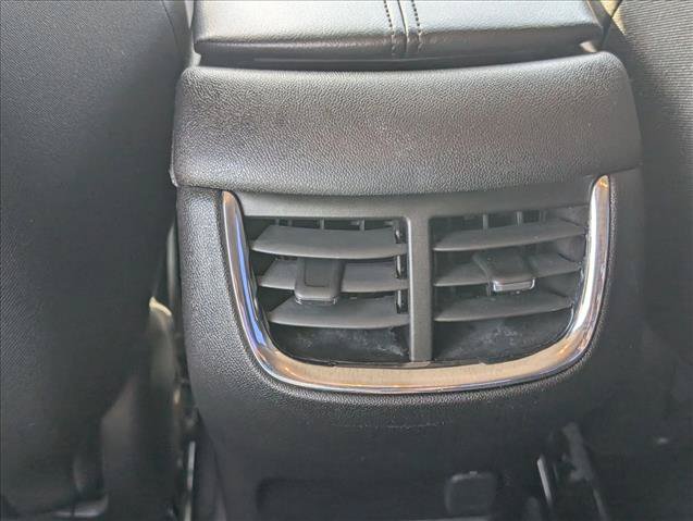 Used 2017 Chevrolet Malibu Hybrid FWD image 15