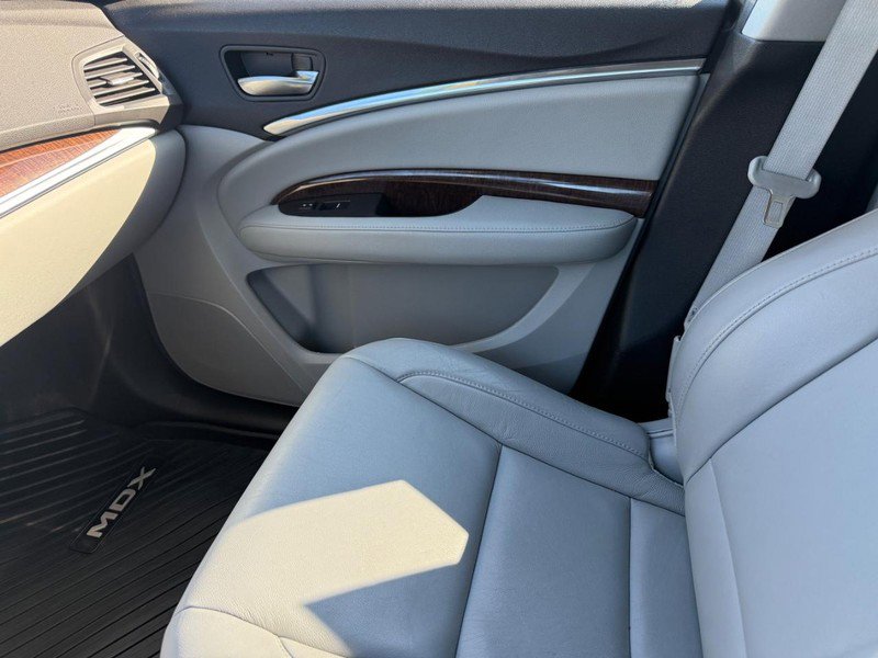 Used 2018 Acura MDX SH-AWD w/ Technology Package image 27