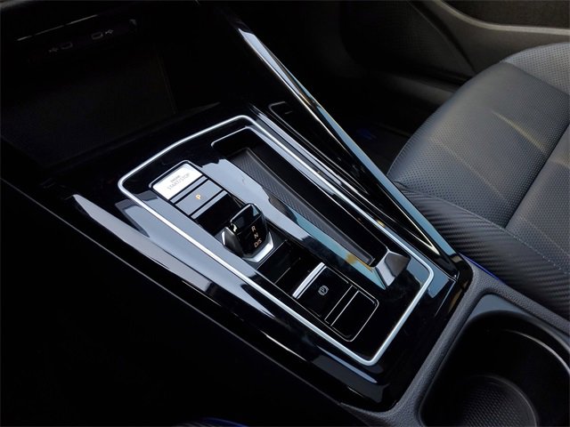 Certified 2024 Volkswagen Golf R image 23