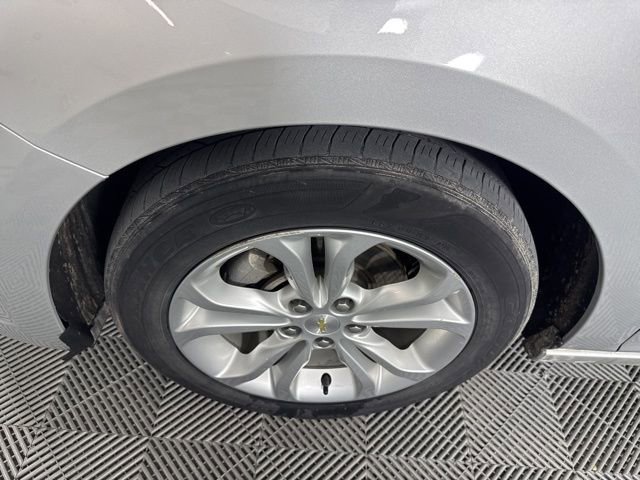 Used 2019 Chevrolet Cruze LT image 10