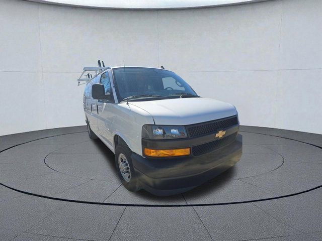 New 2025 Chevrolet Express 2500 w/ Driver Convenience Package RWD image 3