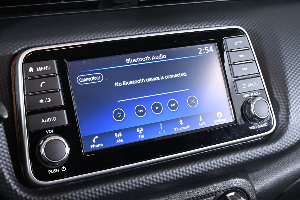 Certified 2024 Nissan Kicks S image 18