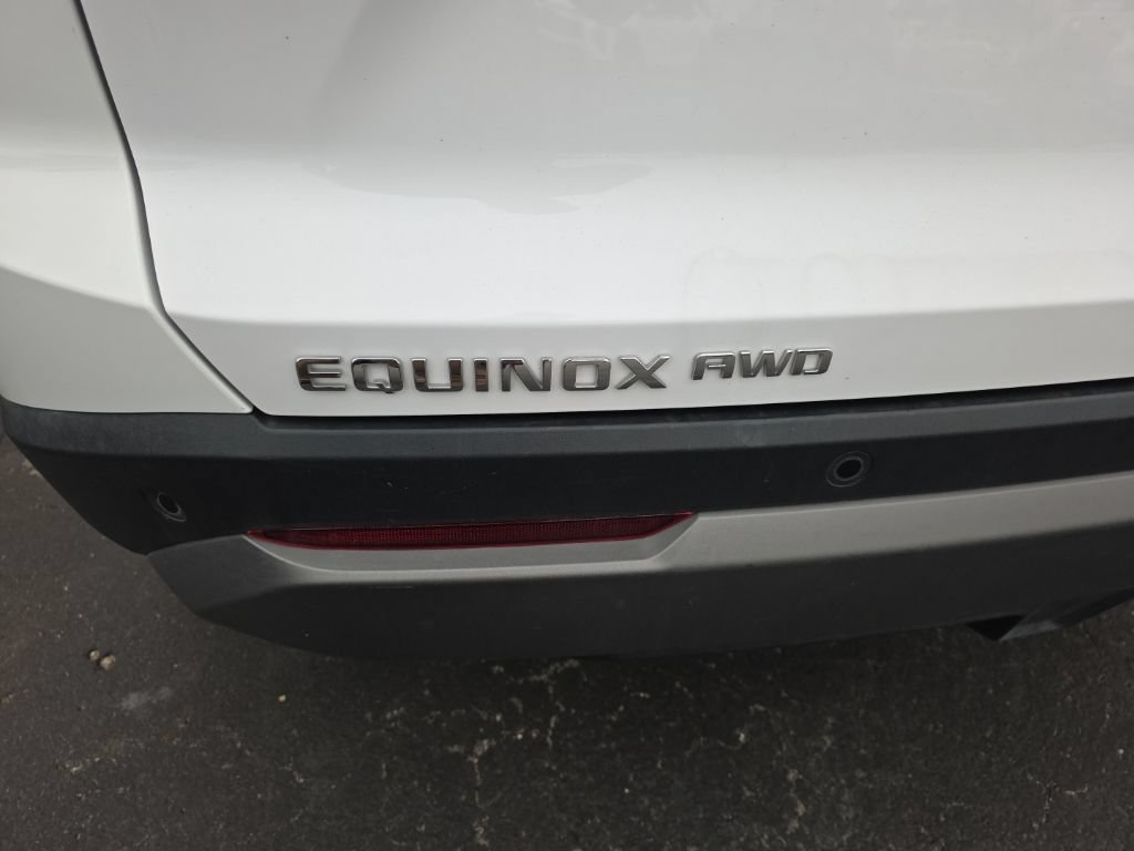 Used 2025 Chevrolet Equinox LT w/ Convenience Package II AWD/4WD image 8