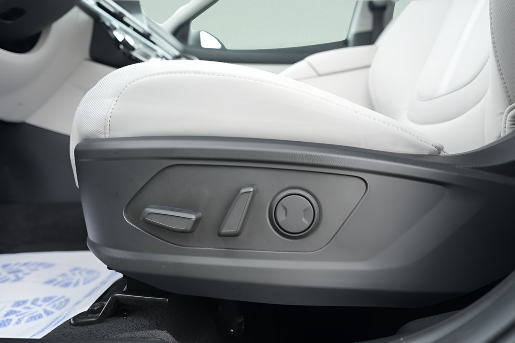Certified 2026 Hyundai Tucson SEL Plus AWD/4WD image 42