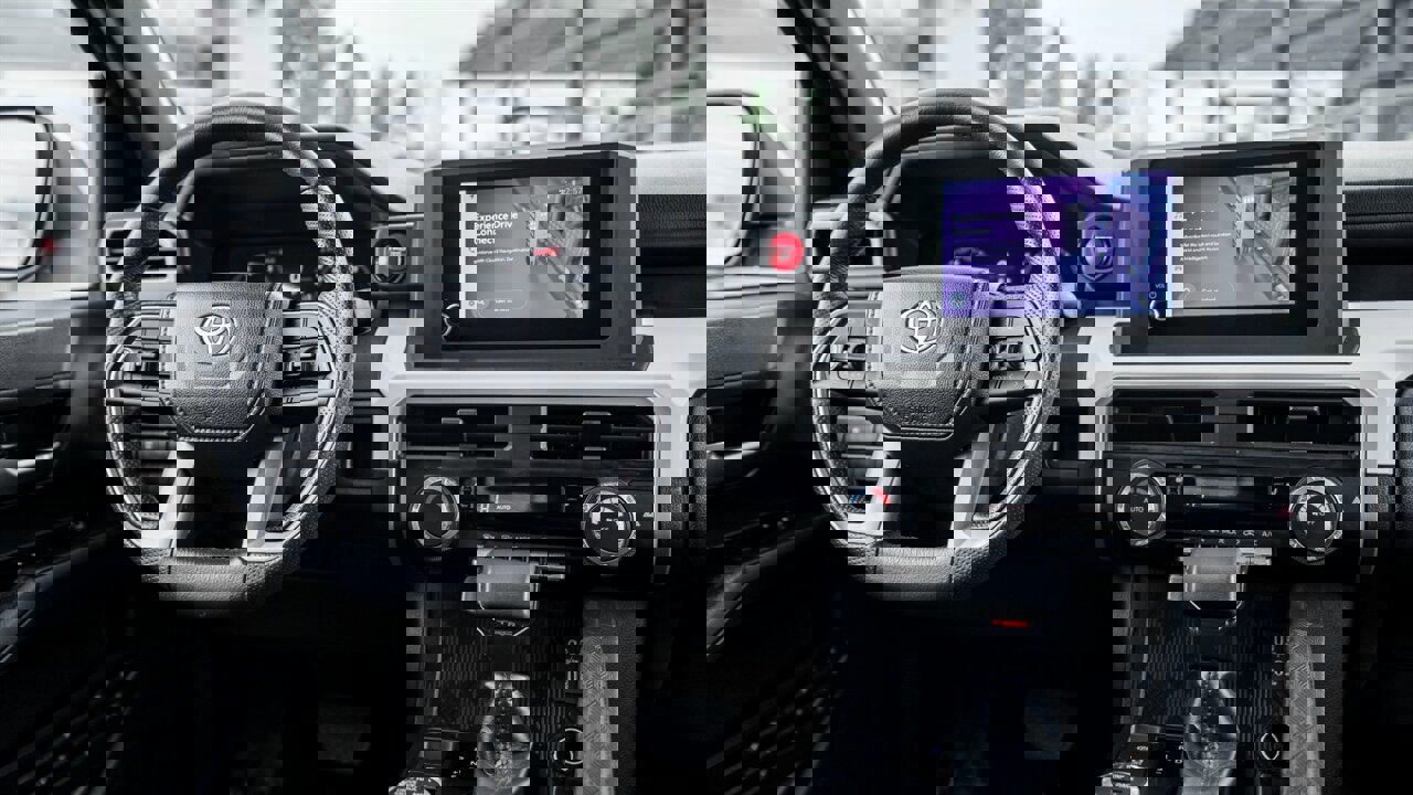 Used 2024 Toyota Tacoma TRD Off-Road image 19