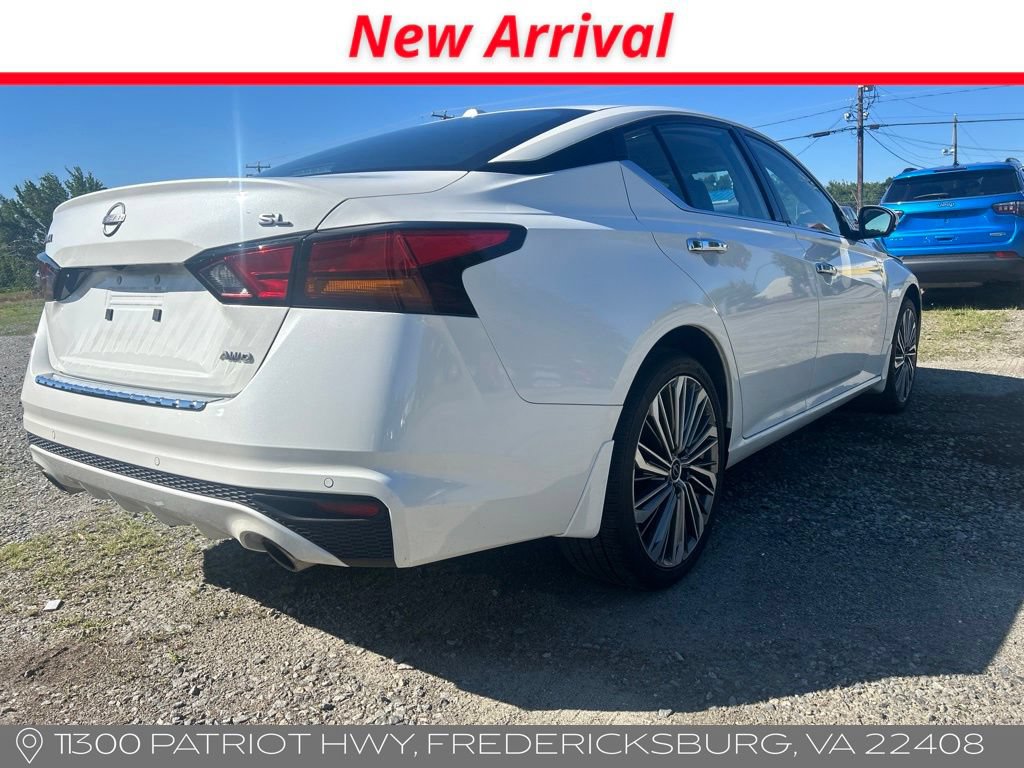 Used 2023 Nissan Altima 2.5 SL AWD/4WD image 3