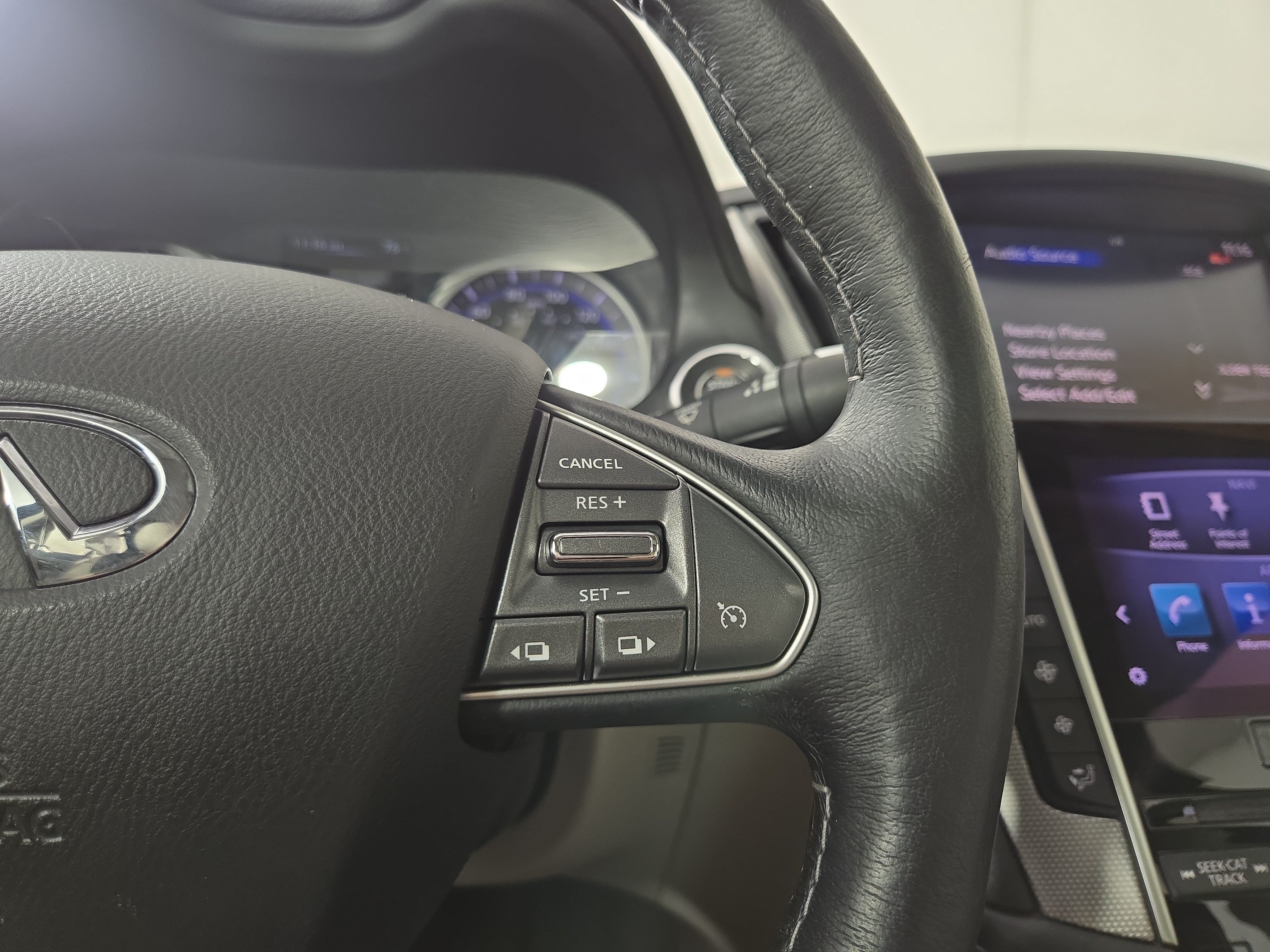 Used 2015 INFINITI Q50 Premium w/ Navigation Package AWD/4WD image 17