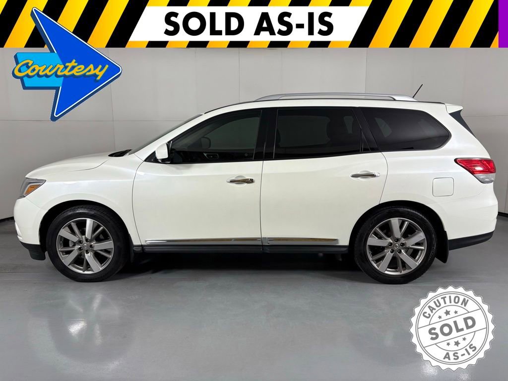 Used 2016 Nissan Pathfinder Platinum w/ Cargo Package FWD image 6