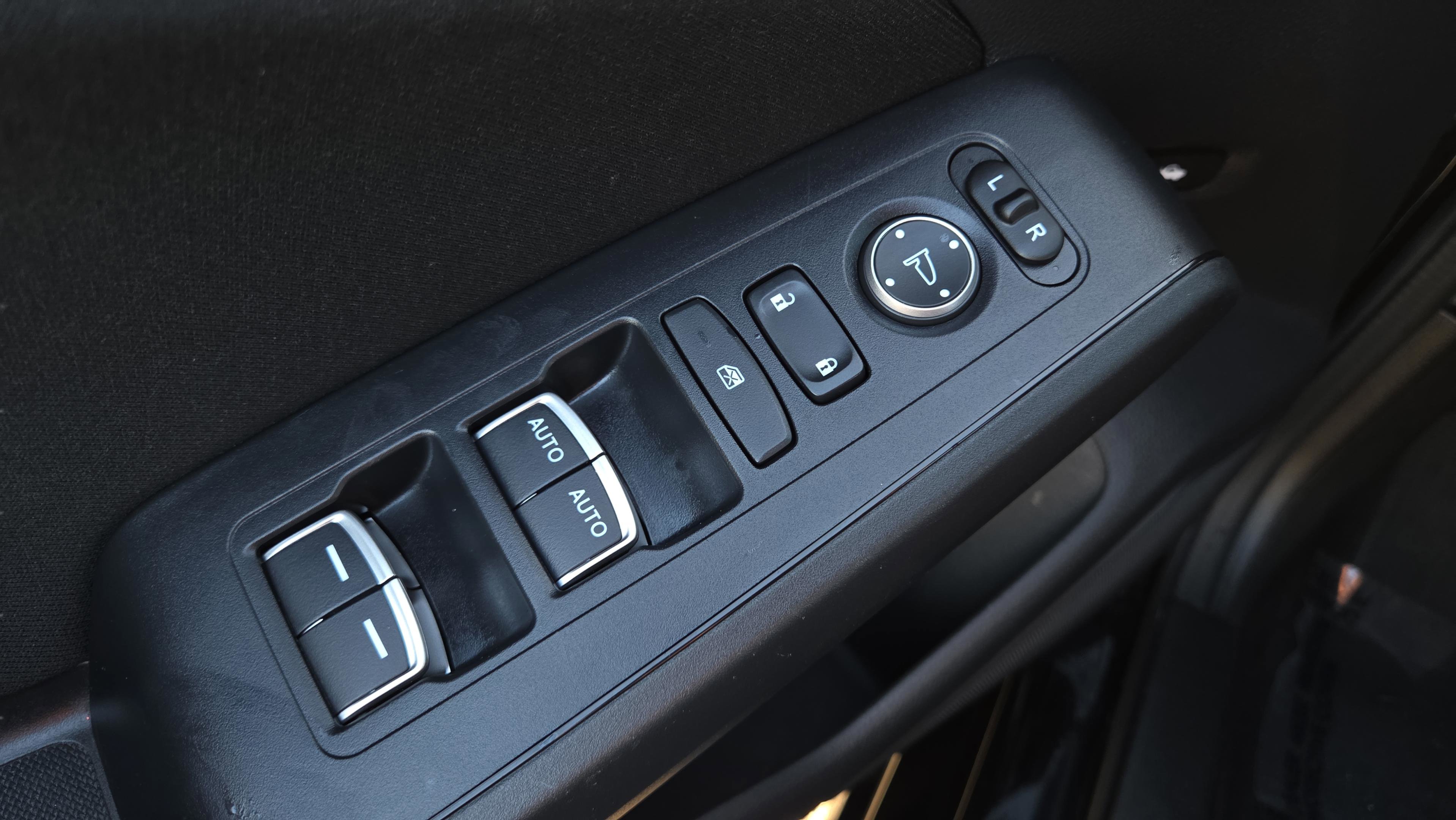 Used 2023 Honda Civic Sport image 36