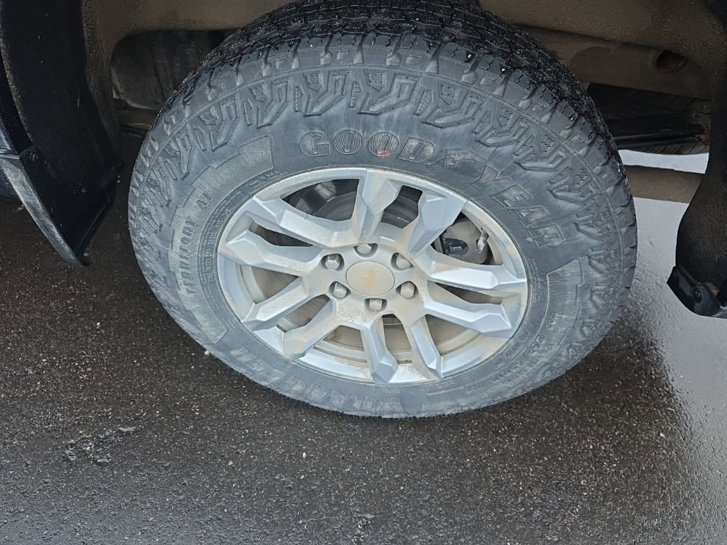 Used 2023 Chevrolet Silverado 1500 LT image 6