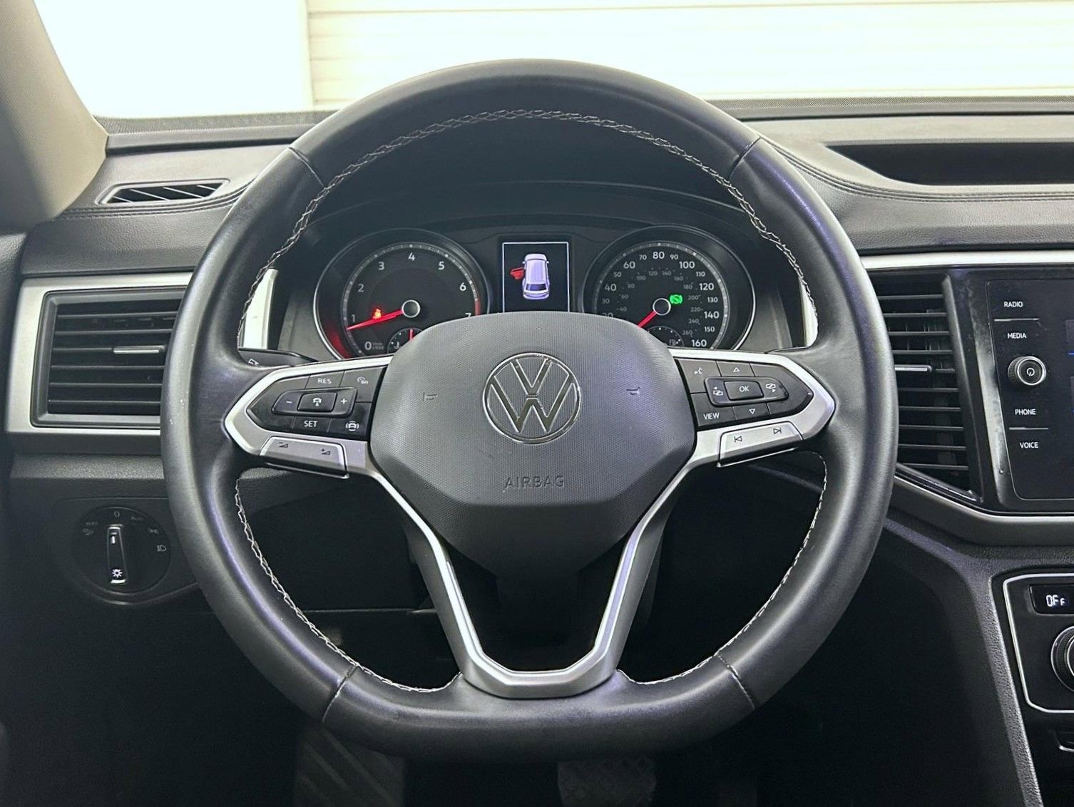 Used 2021 Volkswagen Atlas SE image 11