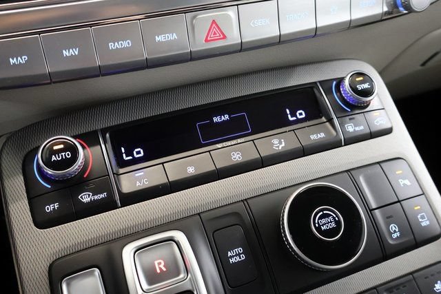 Used 2022 Hyundai Palisade Calligraphy w/ Cargo Package FWD image 25