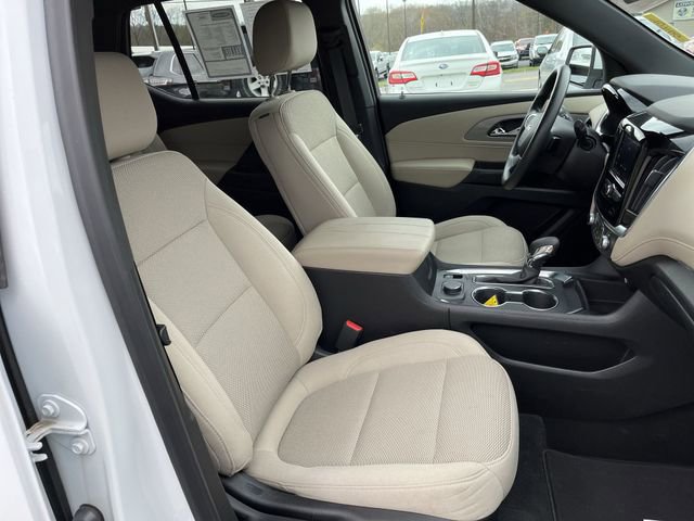 Used 2024 Chevrolet Traverse LS w/ Safety Package image 27