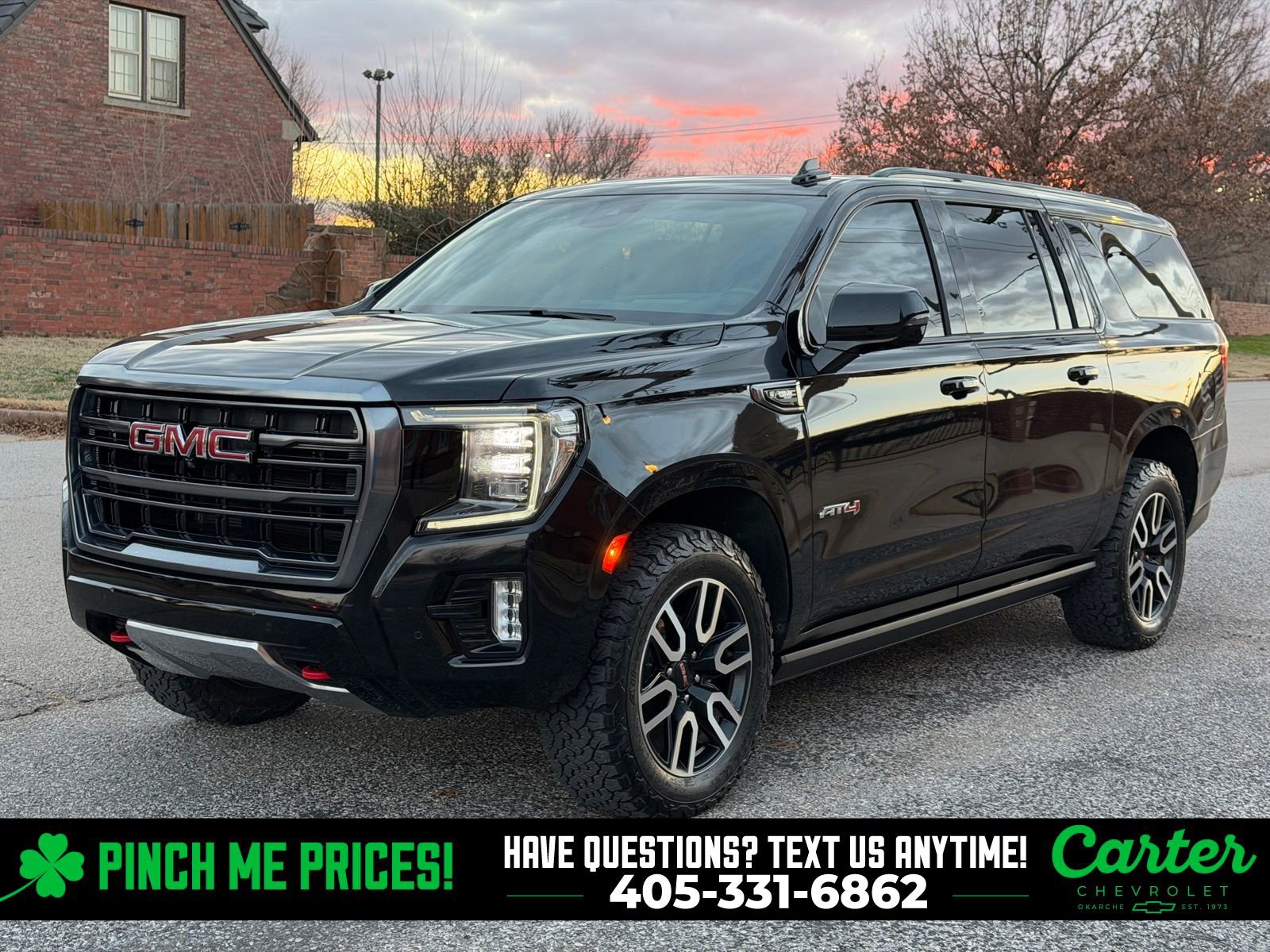 Used 2023 GMC Yukon XL AT4 w/ AT4 Premium Package image 3