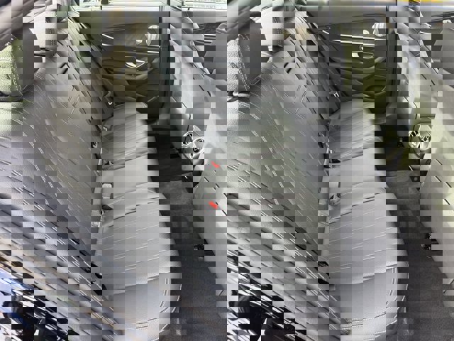 Used 2023 Mercedes-Benz E 350 Sedan image 8